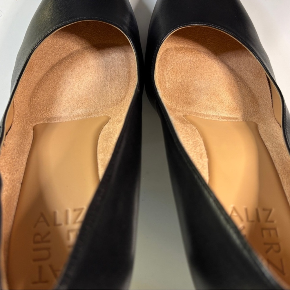 Naturalizer Elegant Black Leather Women's Pumps NWOB Size 8 Office Pin Up Retro - Picture 9 of 9